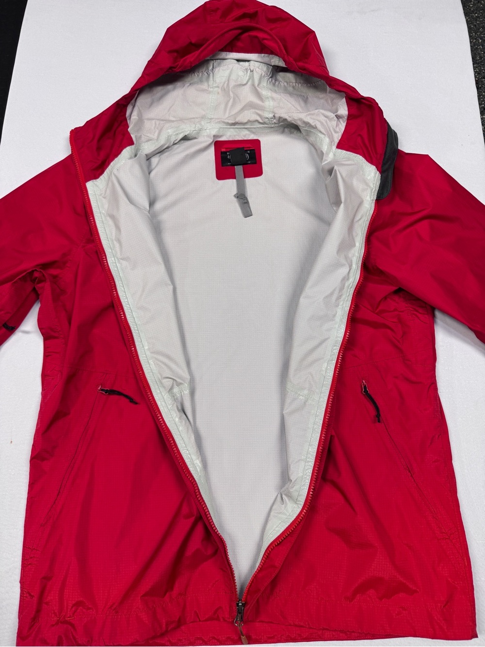Mountain Hardwear Men’s Large Red Rain Jacket Full Zip With Hood - Picture 5 of 7